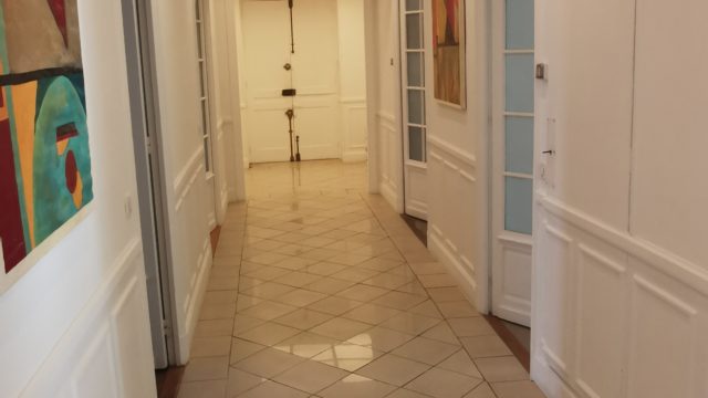 Vente local professionnel (murs)et matĂ©riel professionnel ,cessation d’activitĂ©